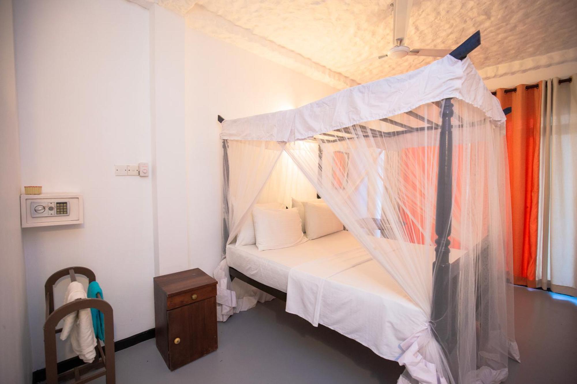 Hotel Zeilan Sunset Point Unawatuna Exterior foto